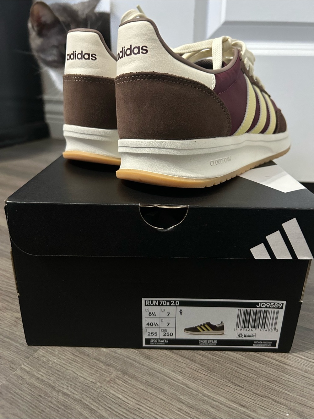 NWOT Adidas Women’s Run 70s 2.0 Sneakers Brown and Yellow Burgundy Running Shoe - Picture 4 of 5